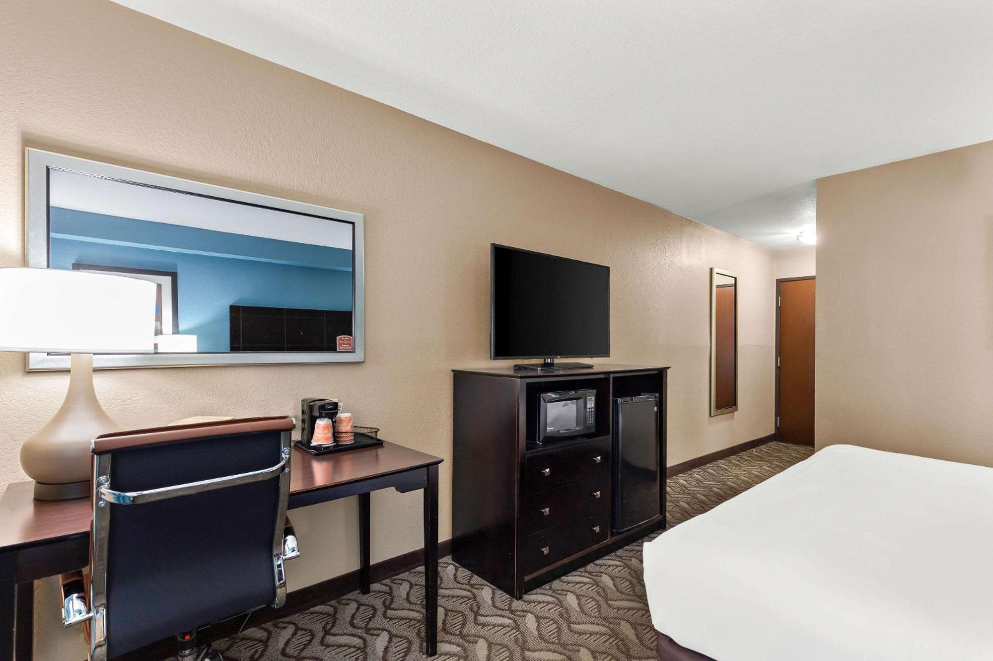 Comfort Inn & Suites Springfield I-55 Екстер'єр фото